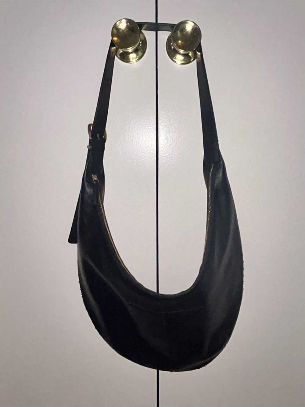 Madewell Essential Curve Shoulder Bag - Picture 4 of 7